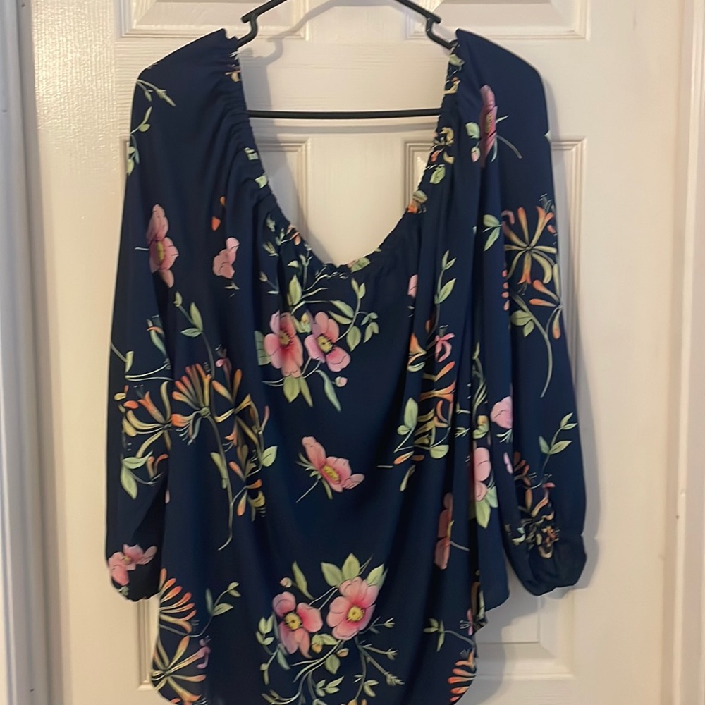 Gap flower blouse